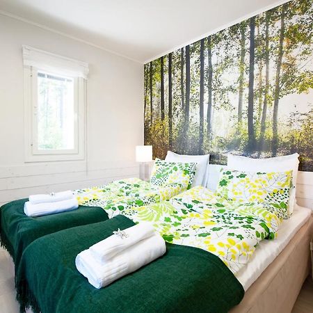 Hotel Hiisi Hill Jämsä Buitenkant foto