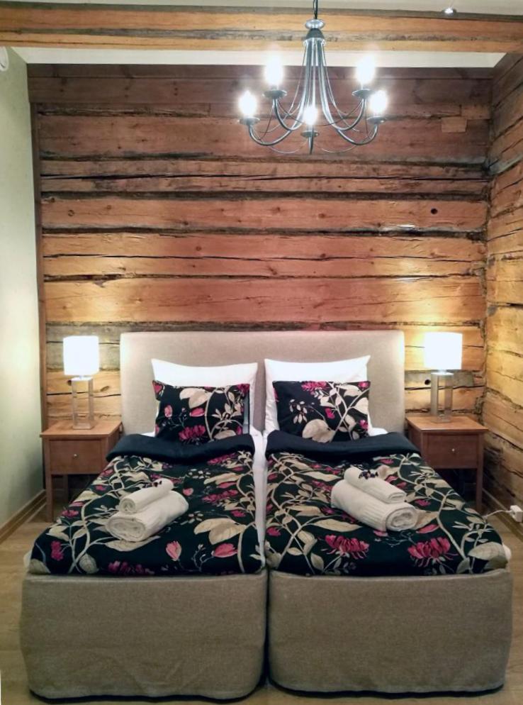 Hotel Hiisi Hill Jämsä Buitenkant foto